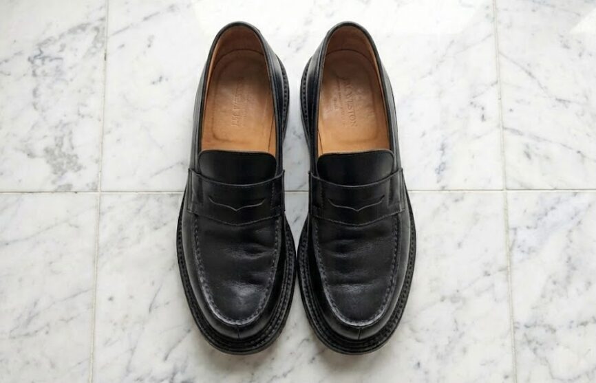 3層のソールが実現する圧倒的な堅牢さと耐久性