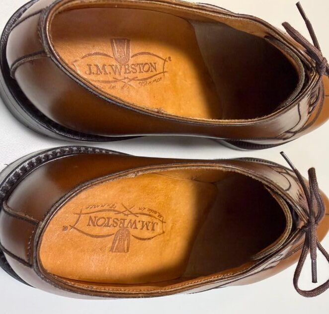 旧ロゴ製品がプレミアム価格で取引される理由