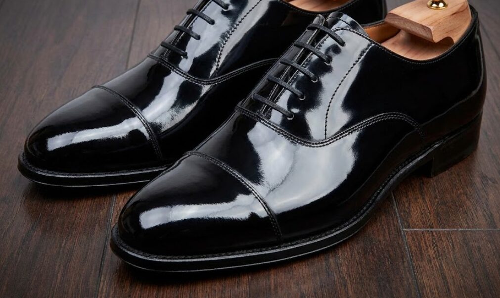 ガラスレザーやオイルレザー別のメンテナンス間隔