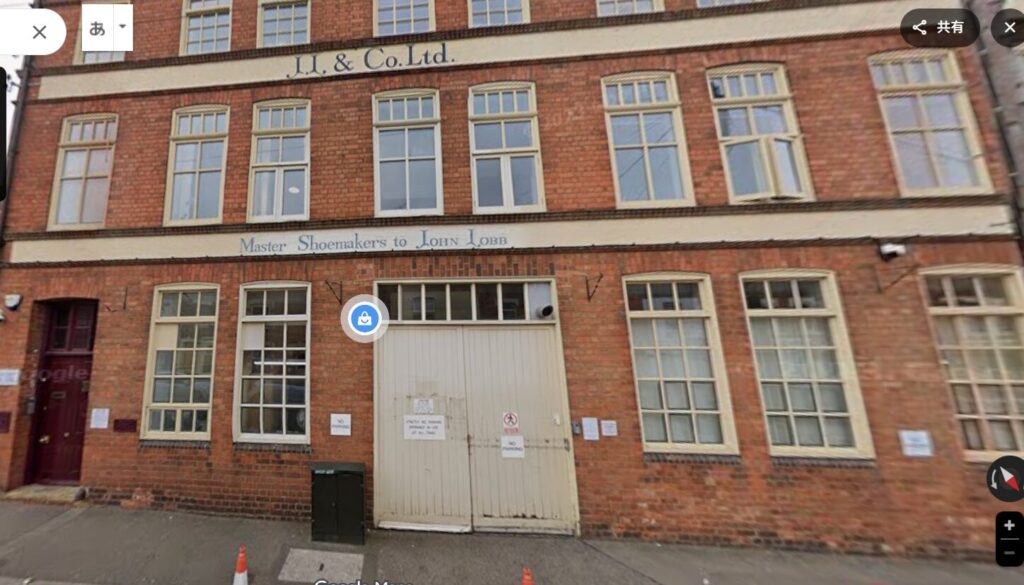 聖地ノーザンプトンのファクトリーショップ訪問ガイド