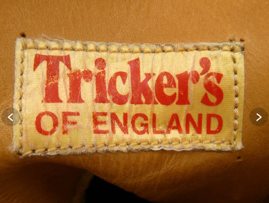 ベロ裏に付く布製のタグとカントリーブーツの伝統