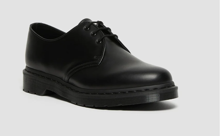 ドクターマーチンの極厚ソールが似合う年齢層と選び方