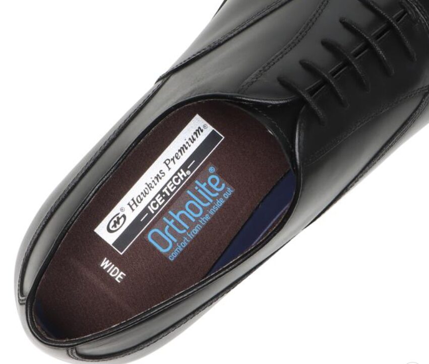 全く疲れないと支持されるスニーカーのような履き心地