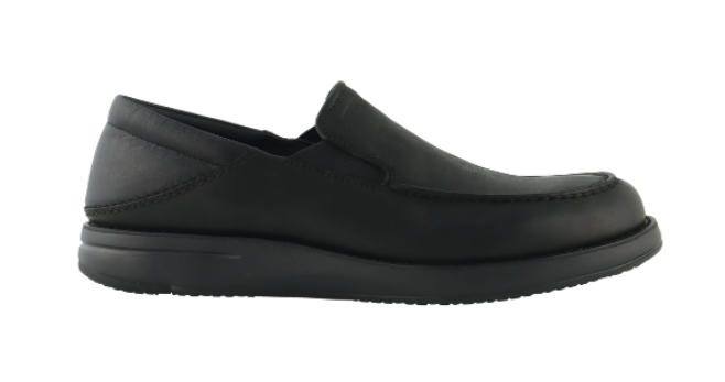 ソールの厚みが歩きやすさと印象に与える影響