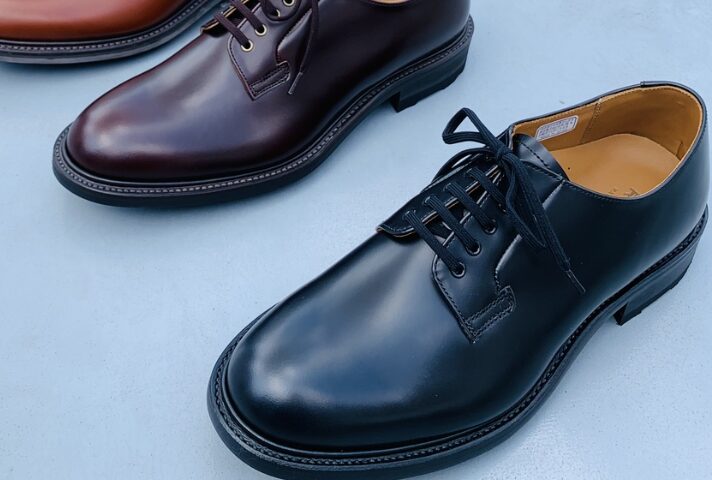 02BLは通常レザーかどうなのか